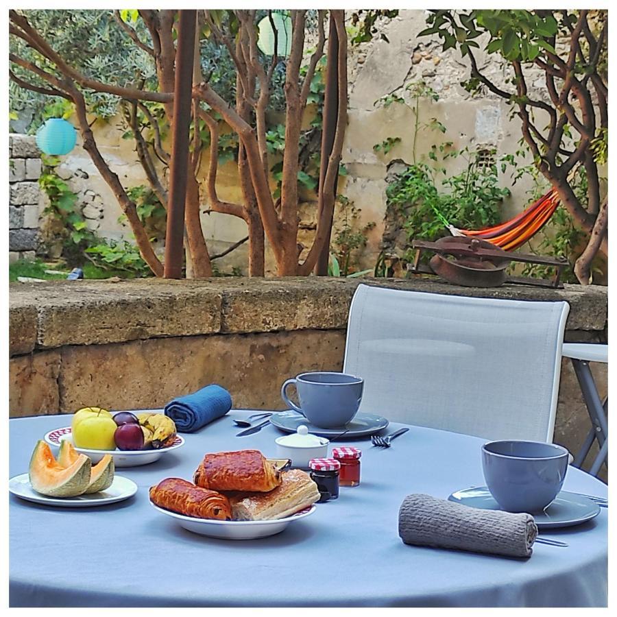 La Vigneronne Des Costieres Bed & Breakfast Вовер Екстериор снимка